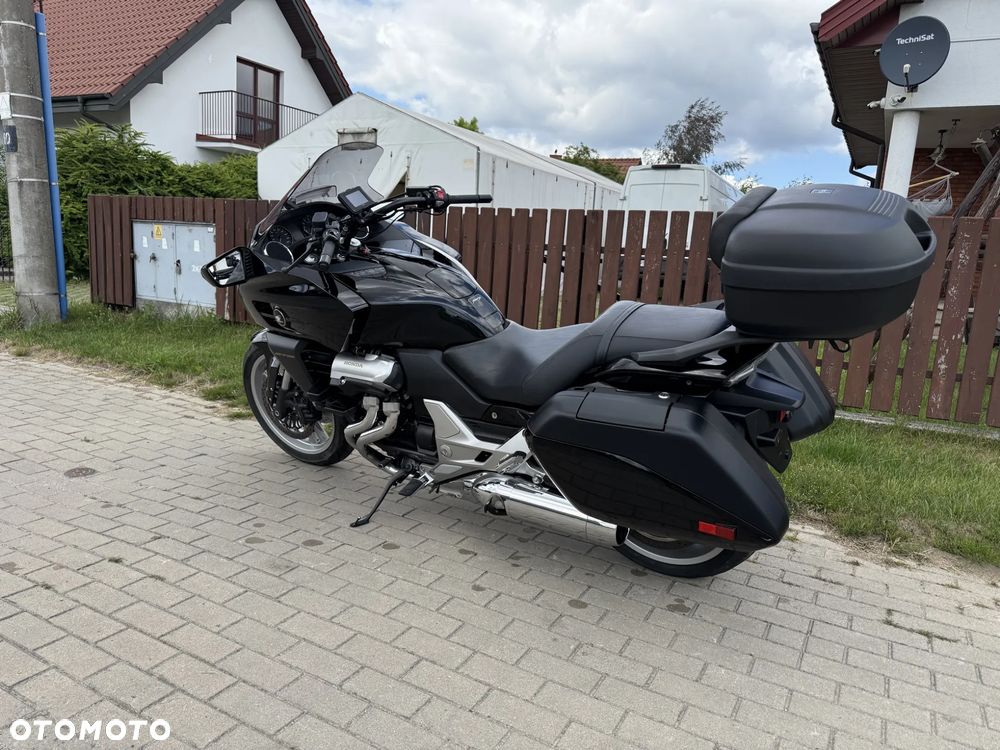 Honda CTX - 4