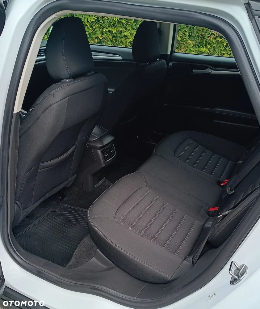 Ford Mondeo 2.0 TDCi STart-Stopp Trend - 23