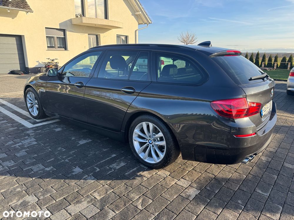BMW Seria 5 520d xDrive Luxury Line - 13