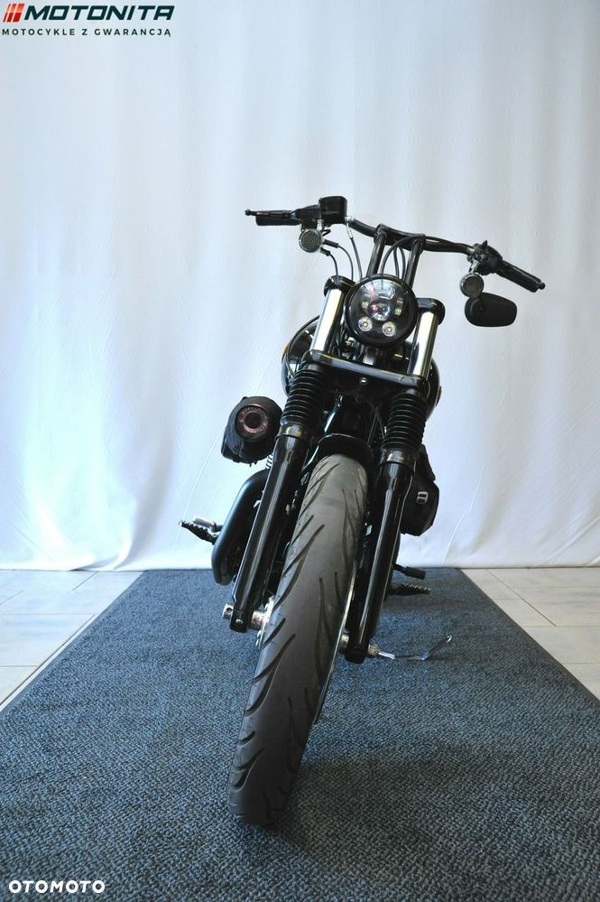 Harley-Davidson Dyna - 12
