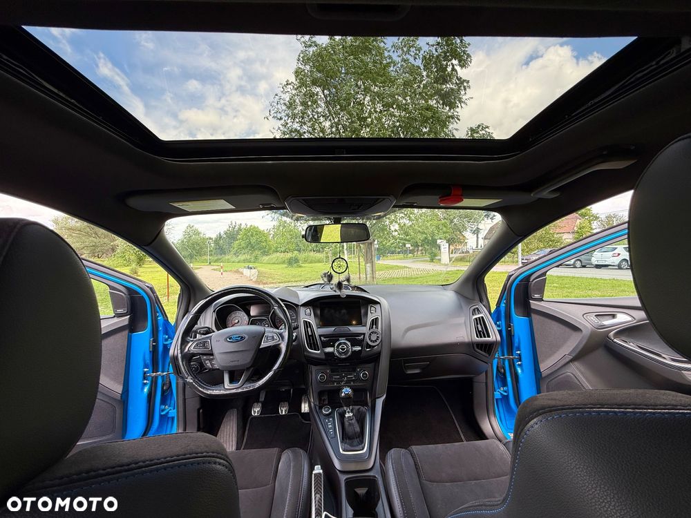 Ford Focus - 21
