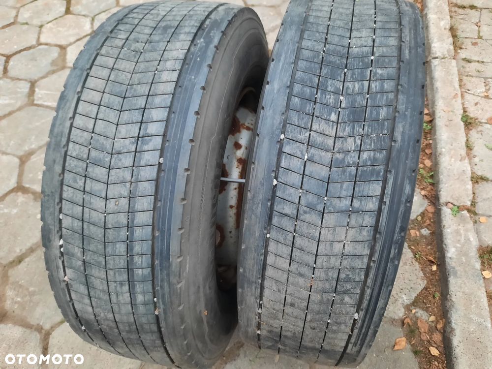 Opona Opony Continental 315/70R22,5 4szt Komplet Felgami - 2