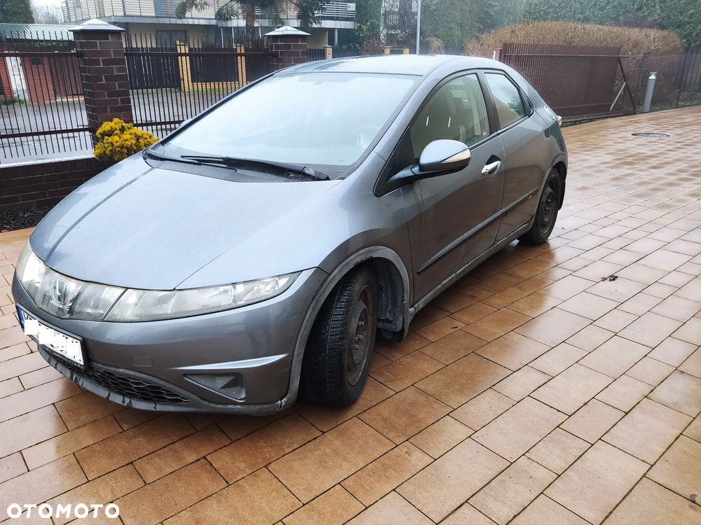 Honda Civic - 4