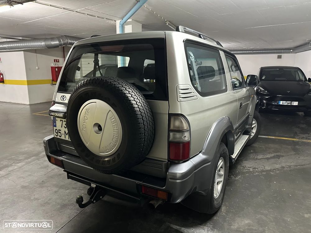 Toyota Land Cruiser 3.0 TD - 4