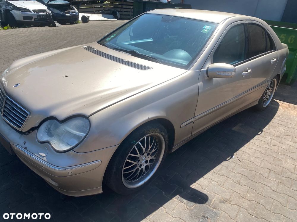 Mercedes C 2,0 KOMPRESOR na części - 1