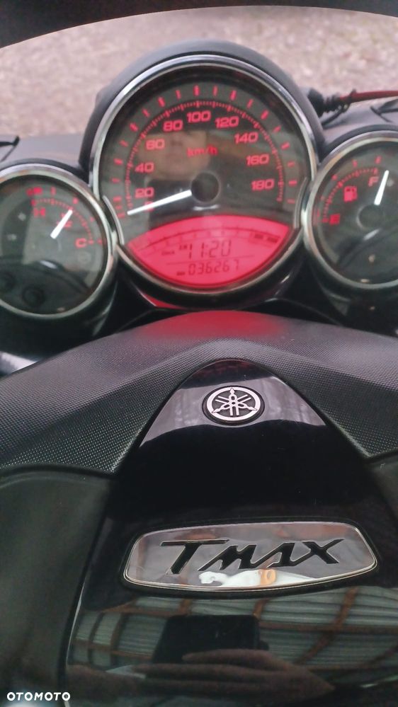 Yamaha Tmax - 2