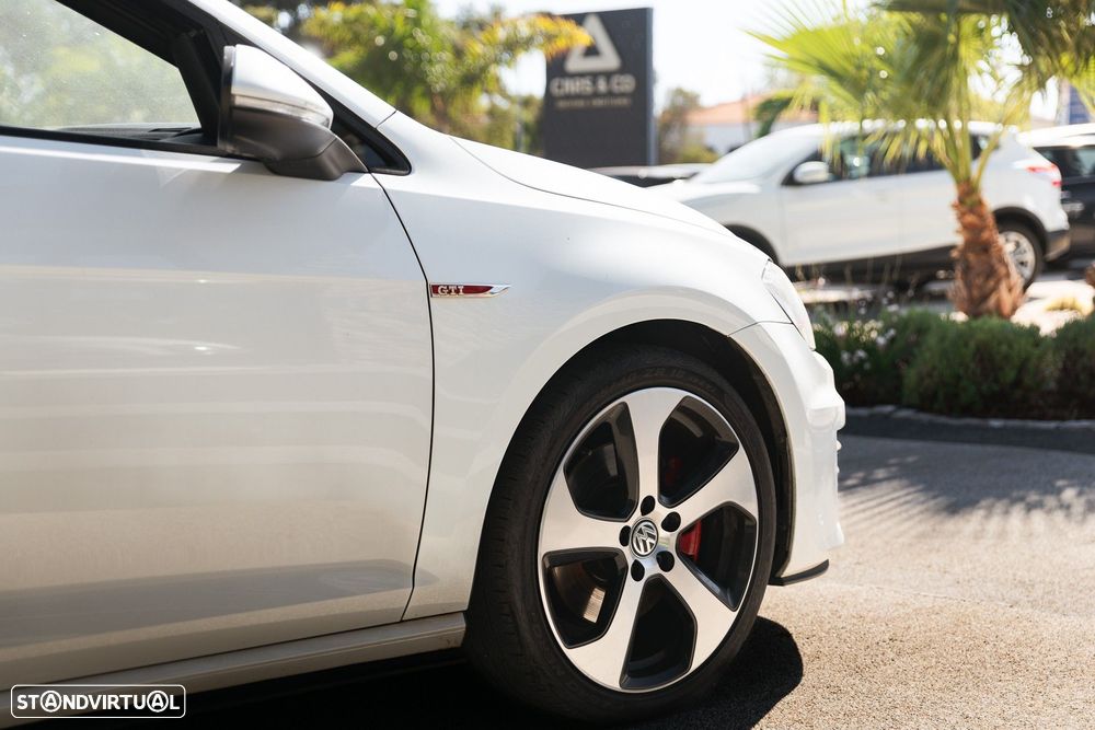 VW Golf 2.0 TSi GTi - 5