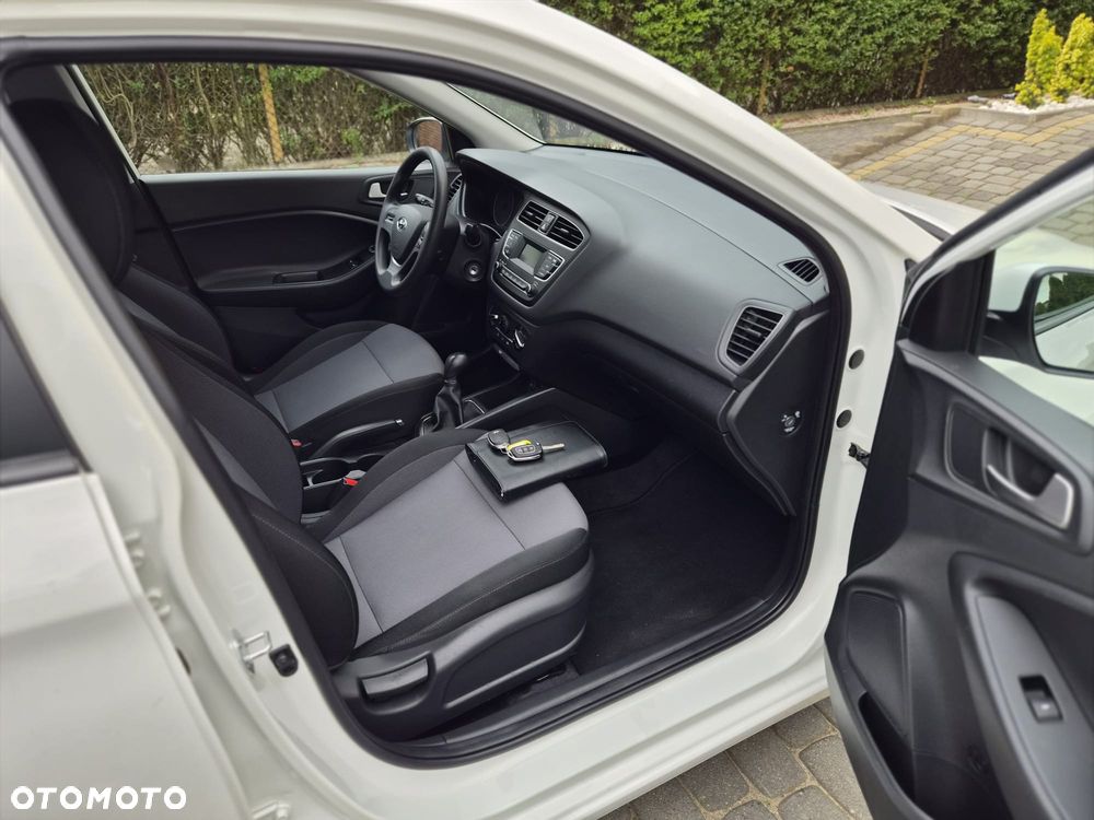 Hyundai i20 1.2 Classic - 9