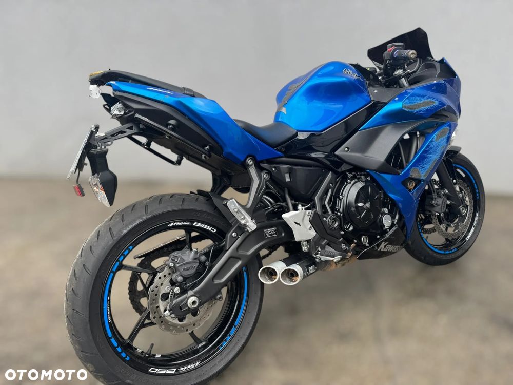 Kawasaki Ninja - 3