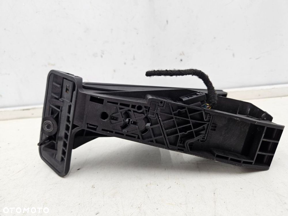 Pedał gazu BMW X5 E70 E90 E87 E60 E61 F10 F02 04-12r. potencjometr 6789998 - 6