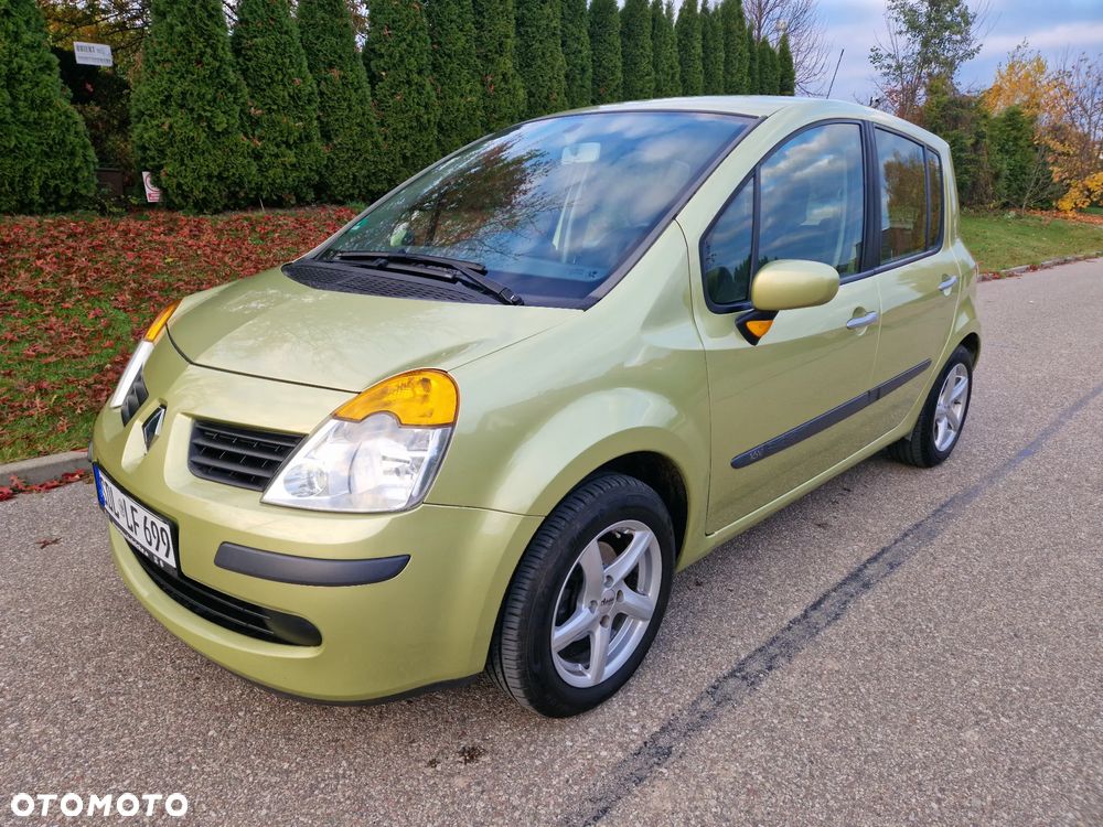Renault Modus - 12
