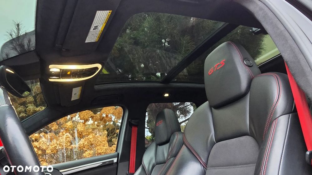 Porsche Cayenne GTS - 21