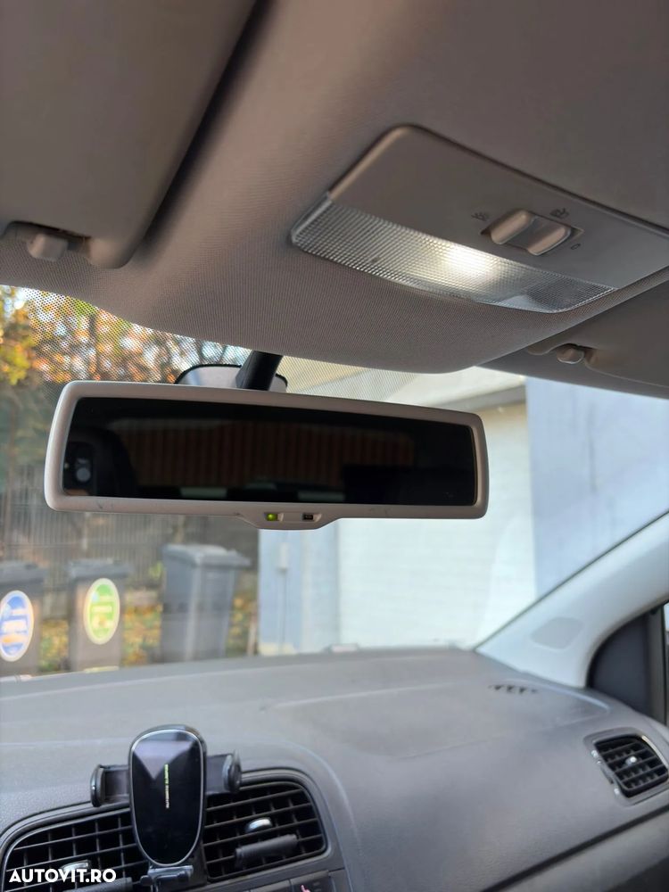 Volkswagen Polo - 24