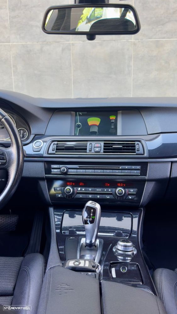 BMW 520 d Aut. Edition Sport - 12