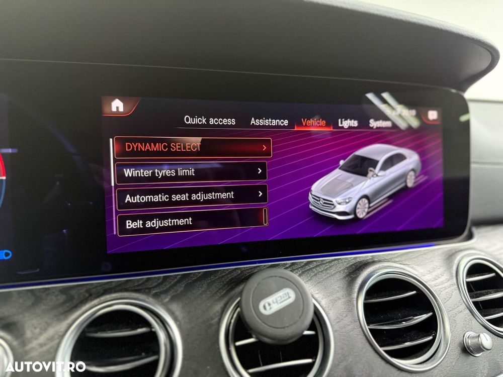Mercedes-Benz E 300 9G-TRONIC AMG Line - 29