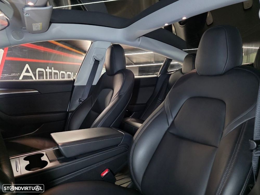 Tesla Model 3 Performance Dual Motor AWD - 13