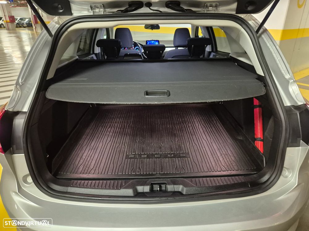 Ford Focus SW 1.5 EcoBlue S&S Aut. TITANIUM - 27