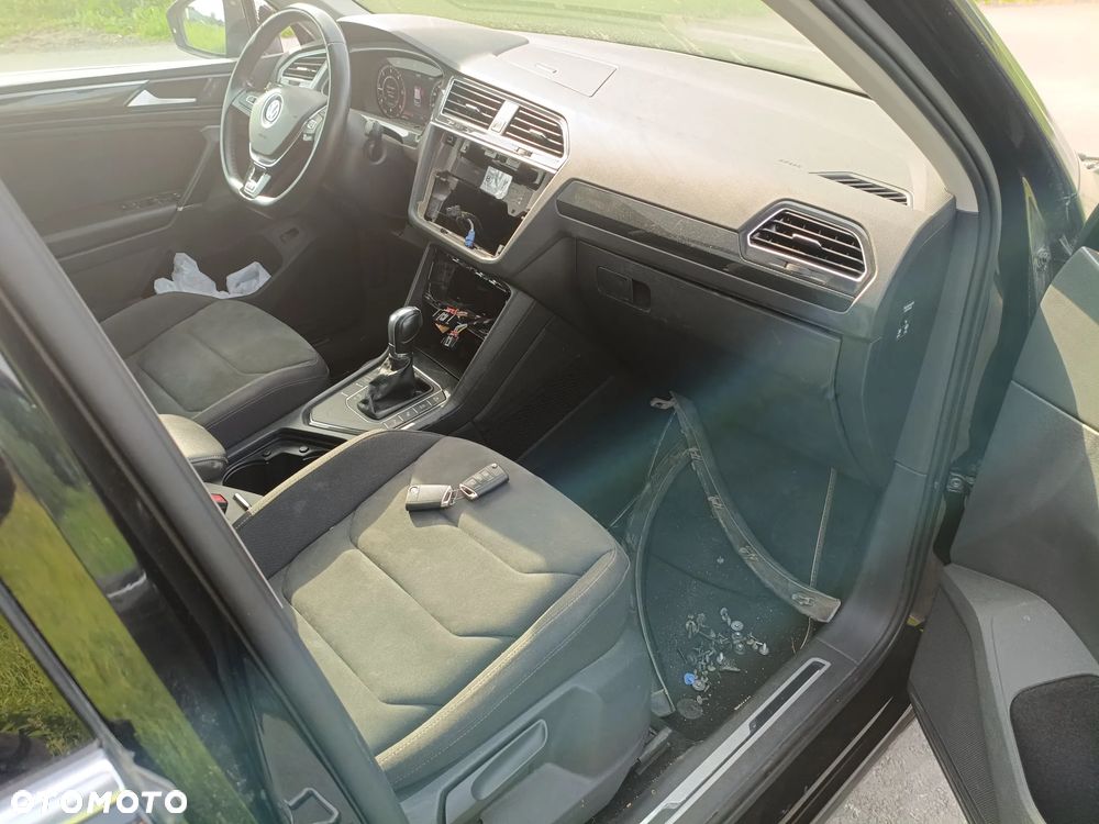 Peugeot 308 180 e-EAT8 GT - 2