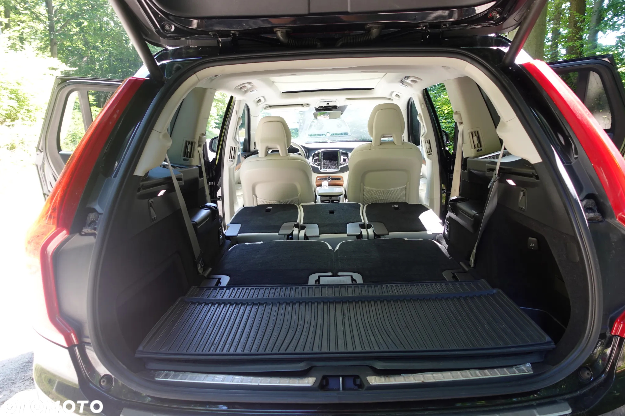 Volvo XC 90 - 16
