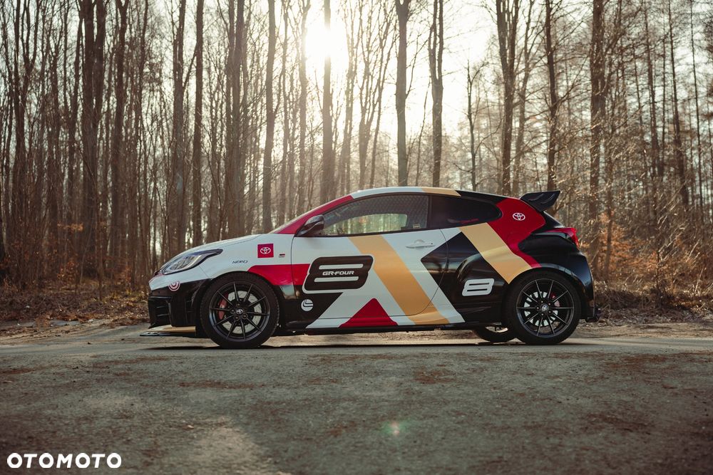 Toyota GR Yaris - 4