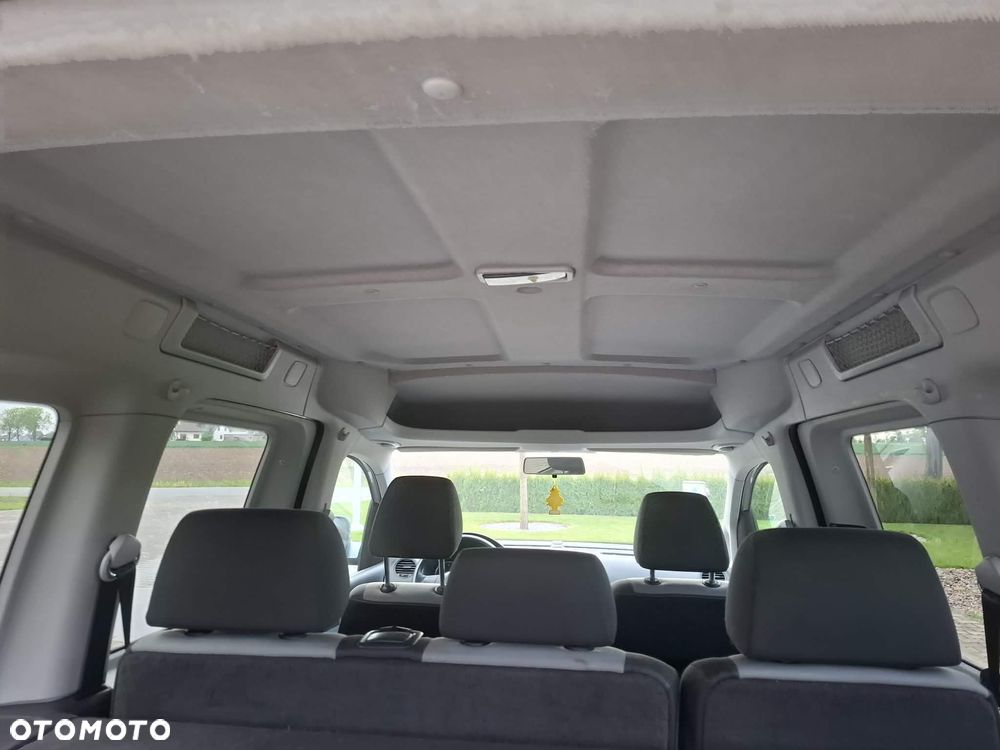 Volkswagen Caddy - 9