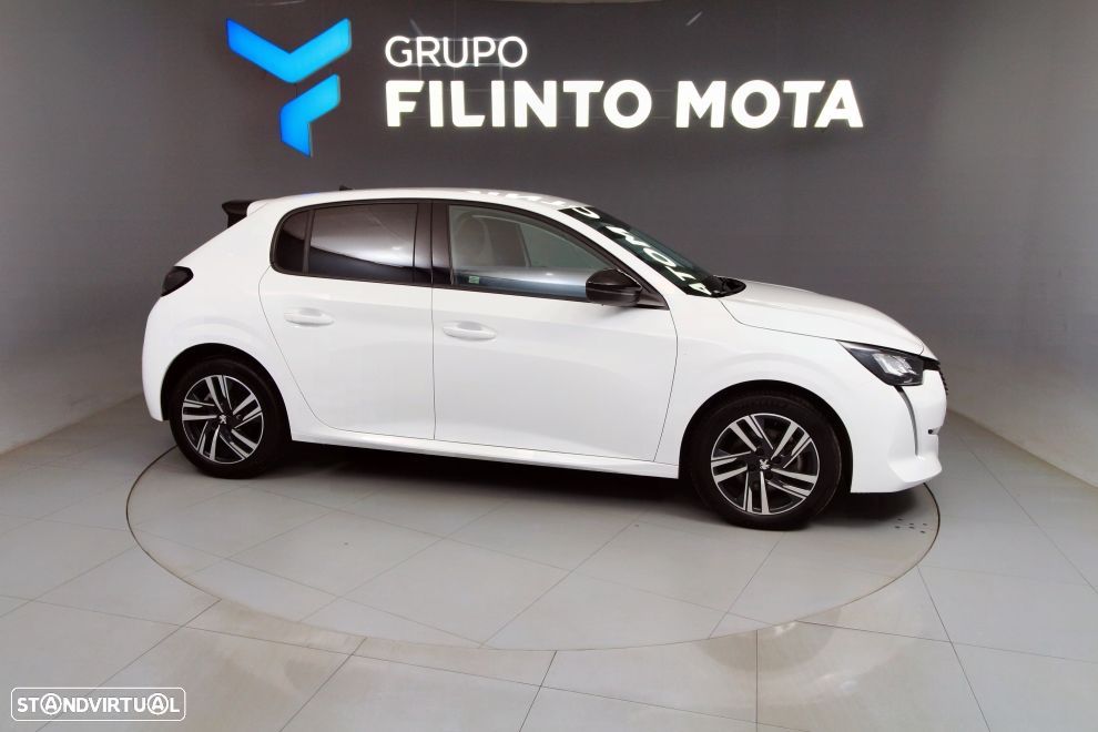 Peugeot 208 1.2 PureTech Allure Pack EAT8 - 8