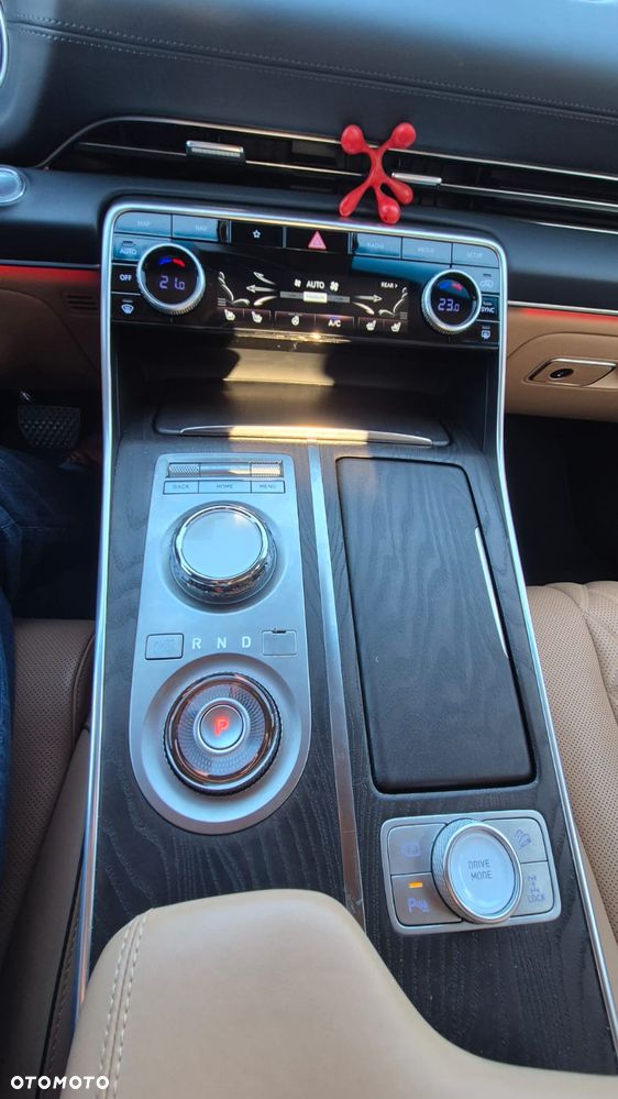 Genesis GV80 - 8