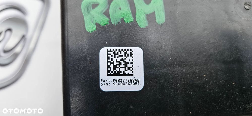 RAM 1500 V 5 2019- Głośnik subwoofer P68277288AB 68277288AB - 7