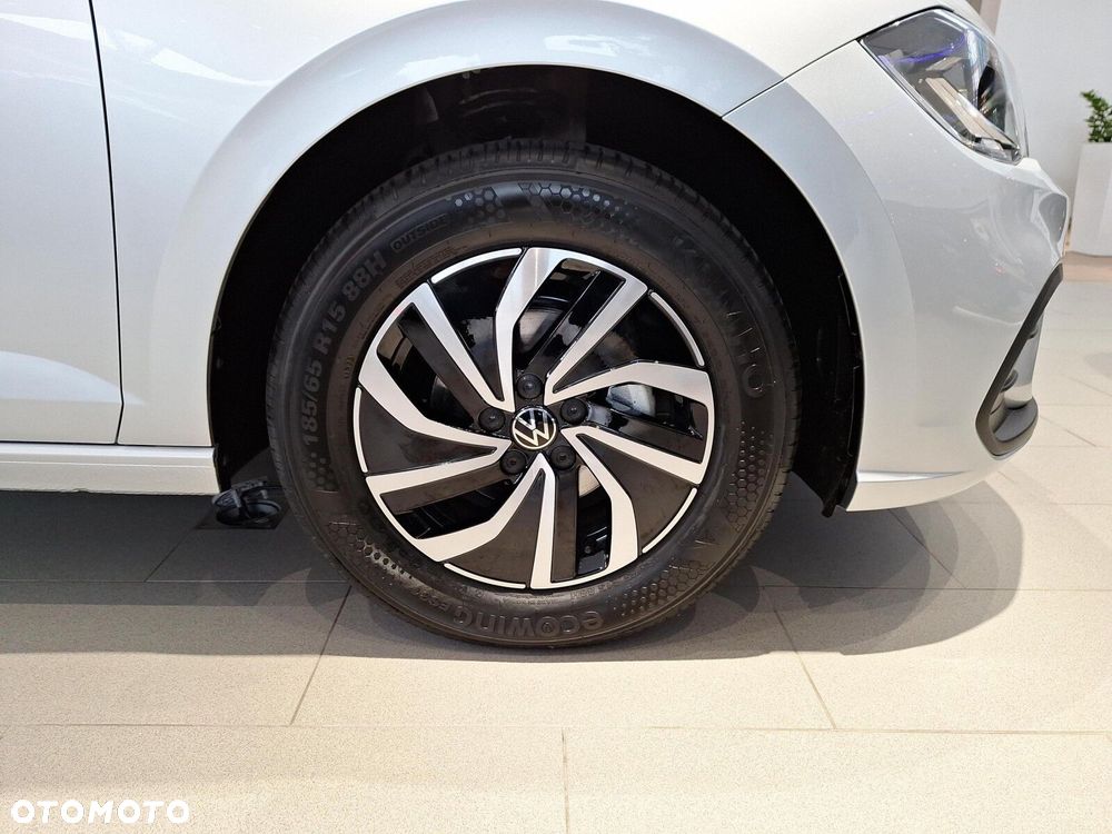 Volkswagen Polo - 10
