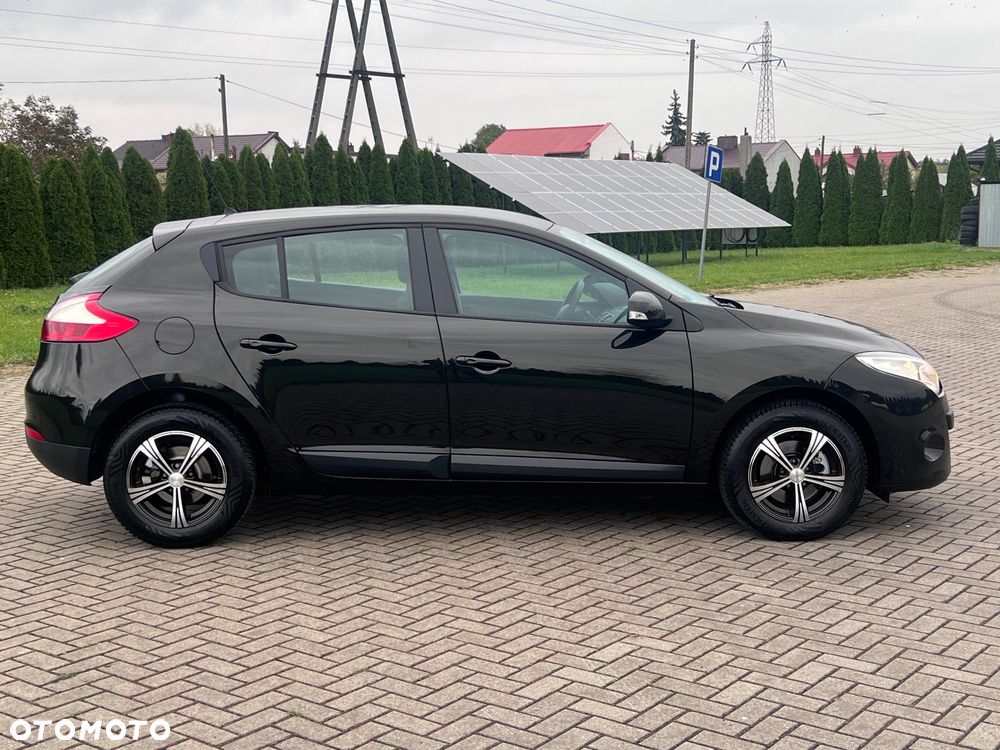 Renault Megane 1.6 16V 100 Expression - 9