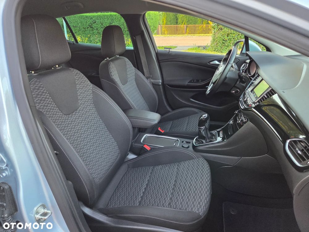 Opel Astra 1.4 Turbo Active - 28