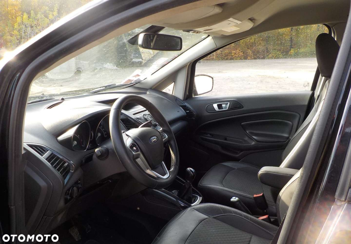 Ford EcoSport - 24
