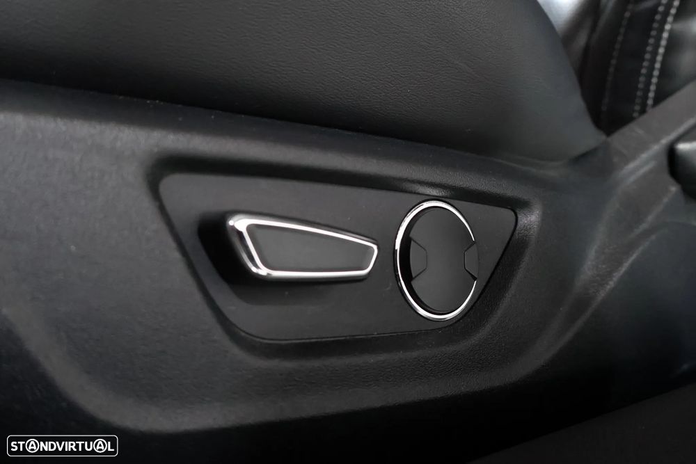 Ford Mustang 2.3i EcoBoost Aut. - 17