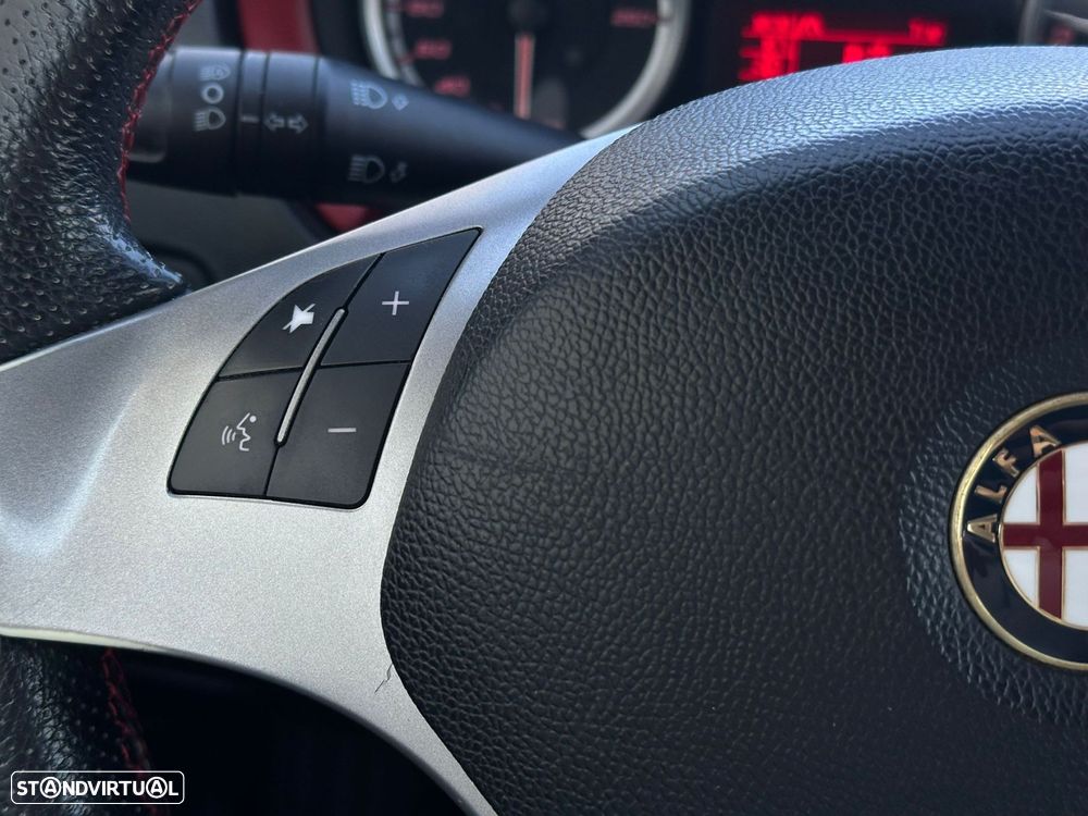 Alfa Romeo MiTo 1.3 JTDM ECO Impression - 15