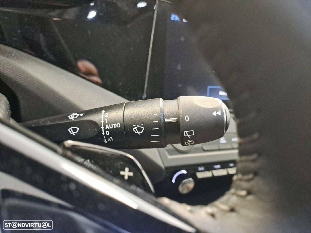 Peugeot 308 1.2 Hybrid Style e-DCS6 - 15