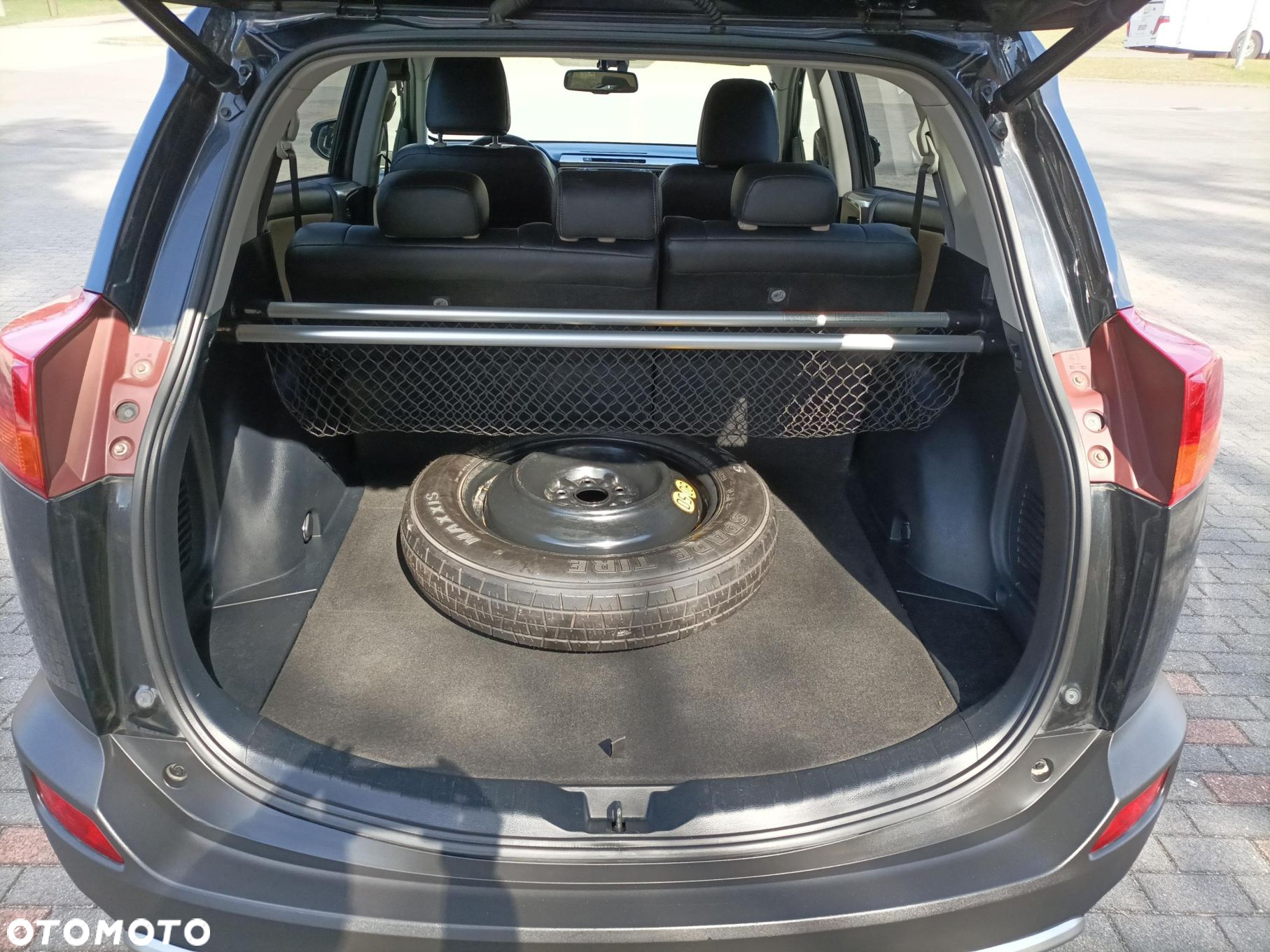 Toyota RAV4 - 13