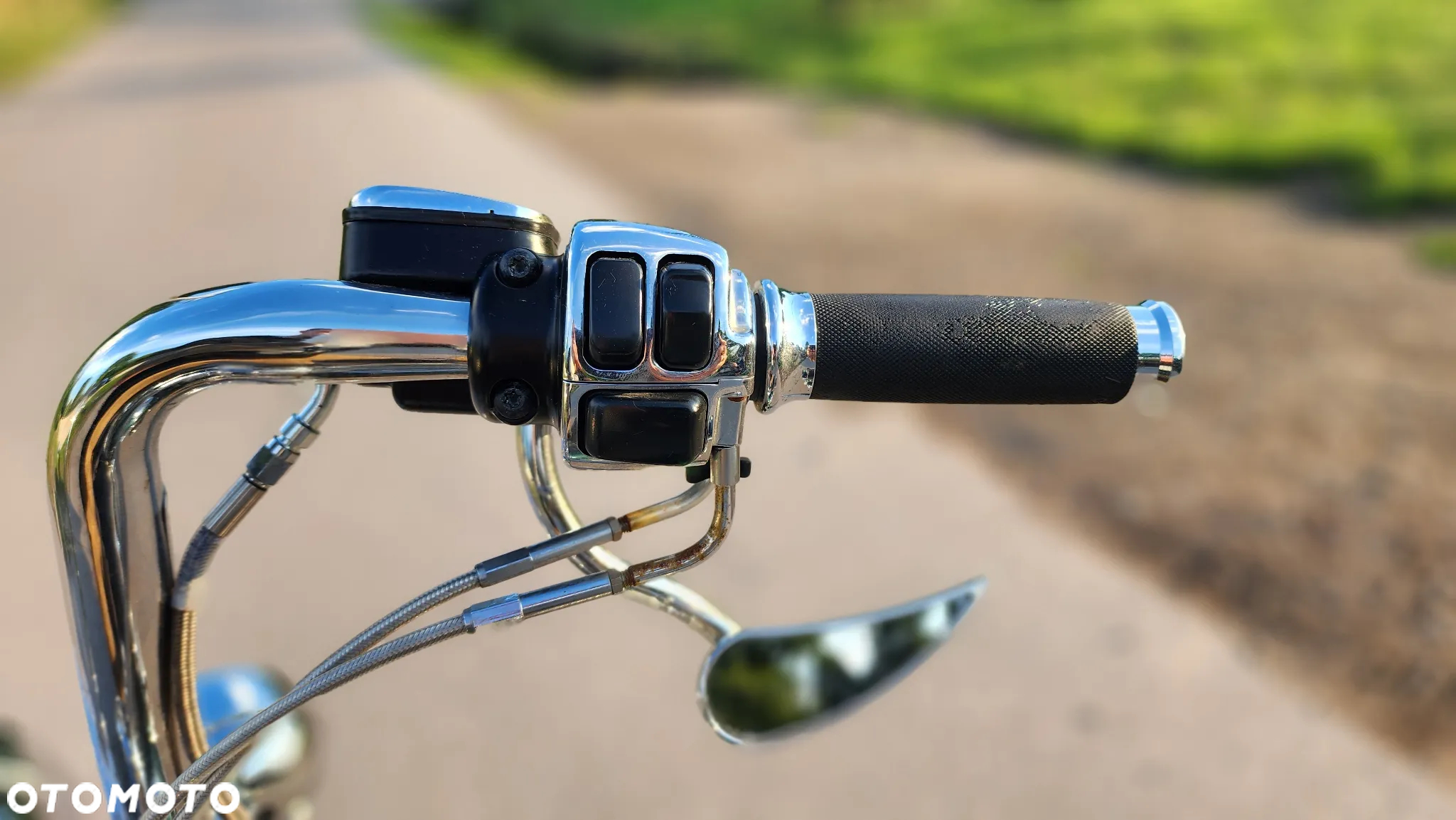 Harley-Davidson Touring Road King - 11