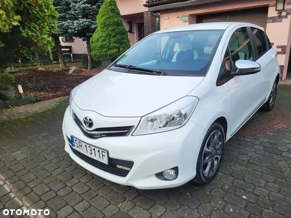 Toyota Yaris - 1