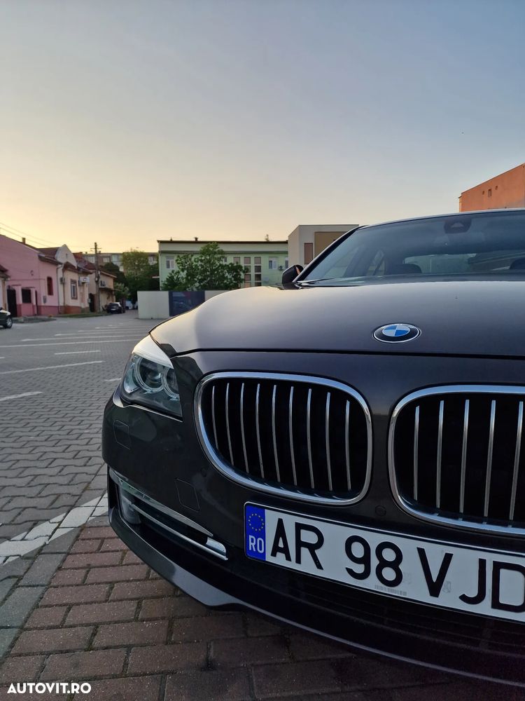 BMW Seria 7 730d xDrive - 3