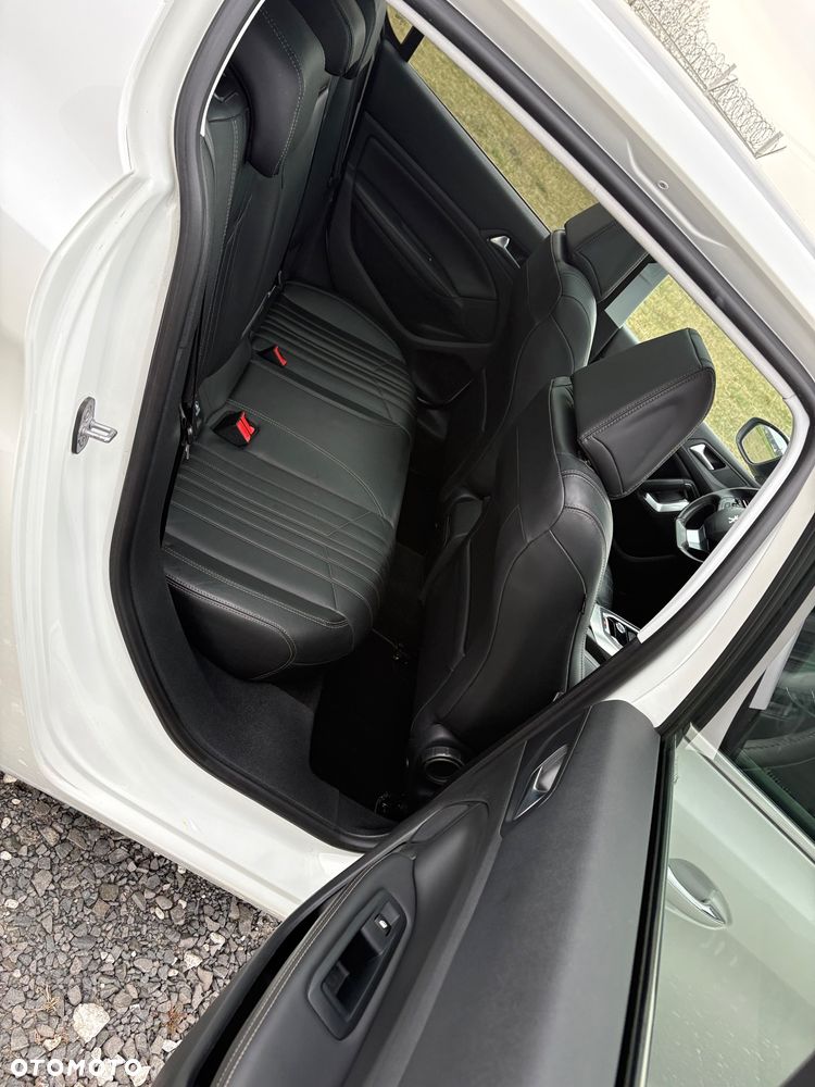 Peugeot 308 BlueHDi FAP 150 EAT6 Stop & Start Allure - 25