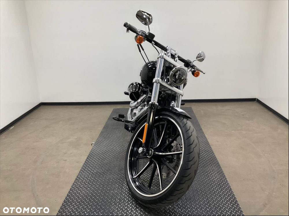 Harley-Davidson FXSB Breakout - 2