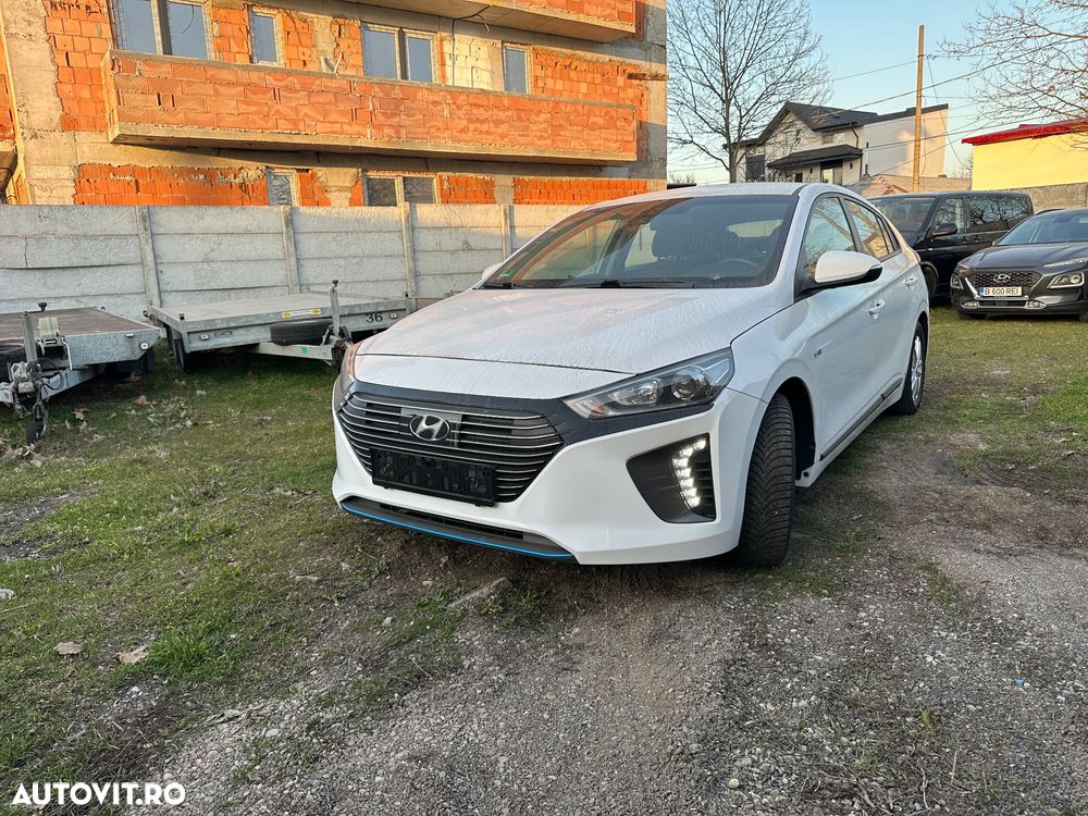 Hyundai IONIQ - 2