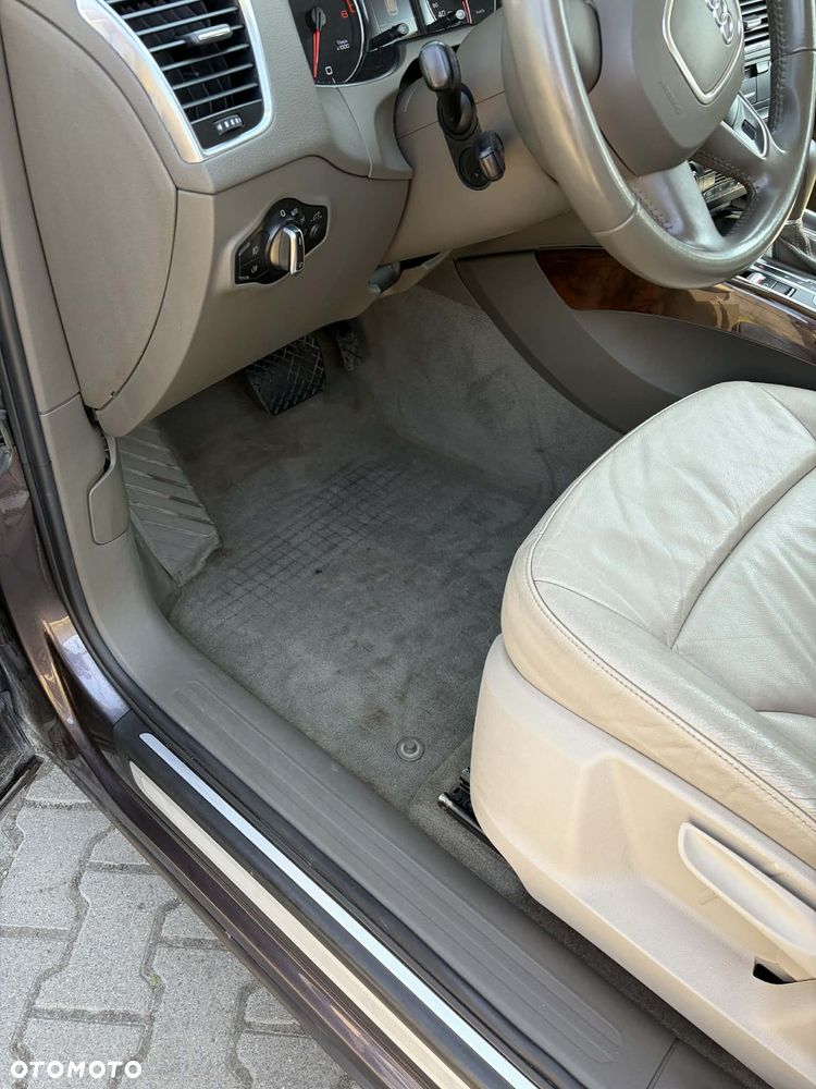 Audi Q5 2.0 TFSI quattro tiptronic - 9