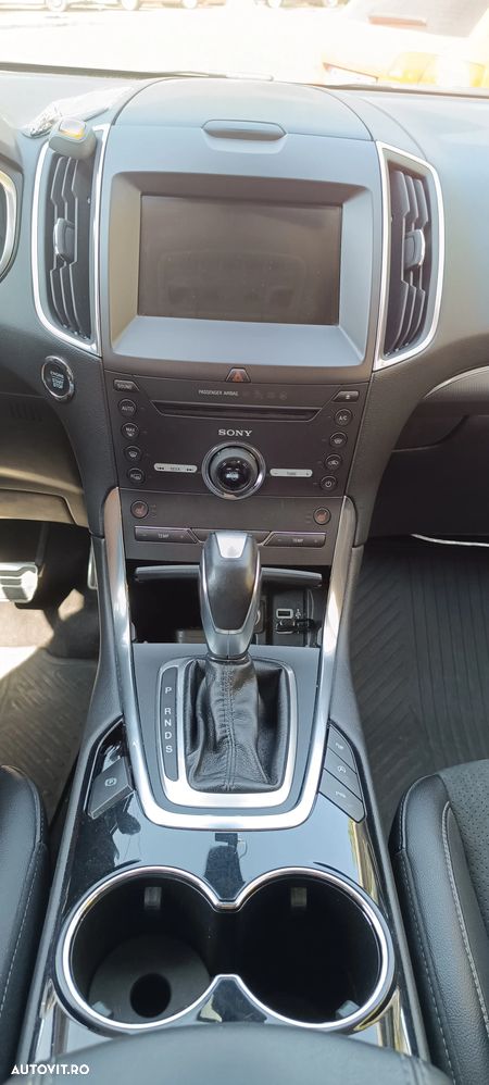 Ford S-Max 2.0 TDCi Powershift Titanium - 10