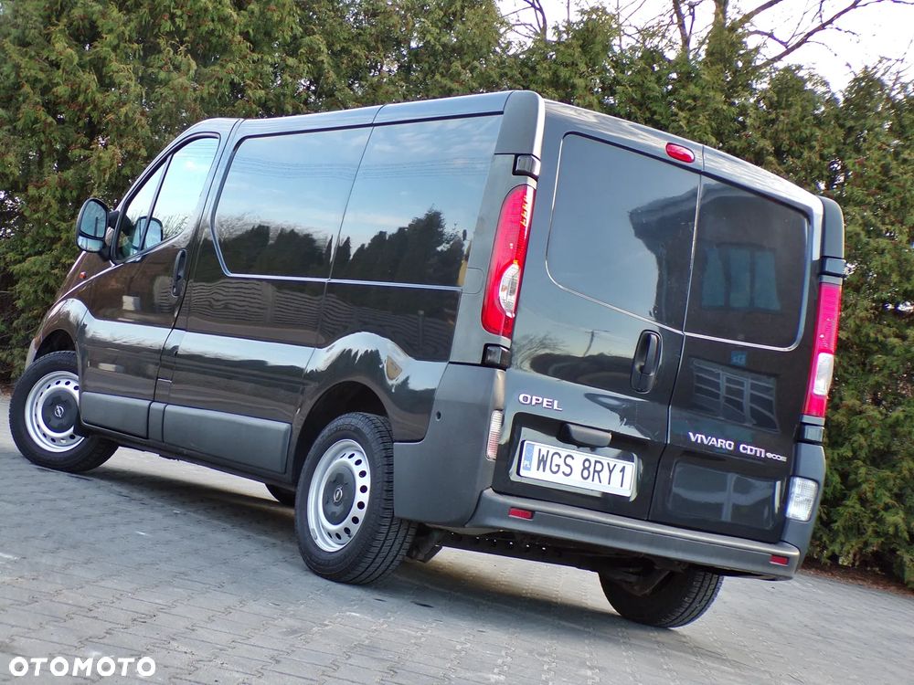 Opel VIVARO - 2