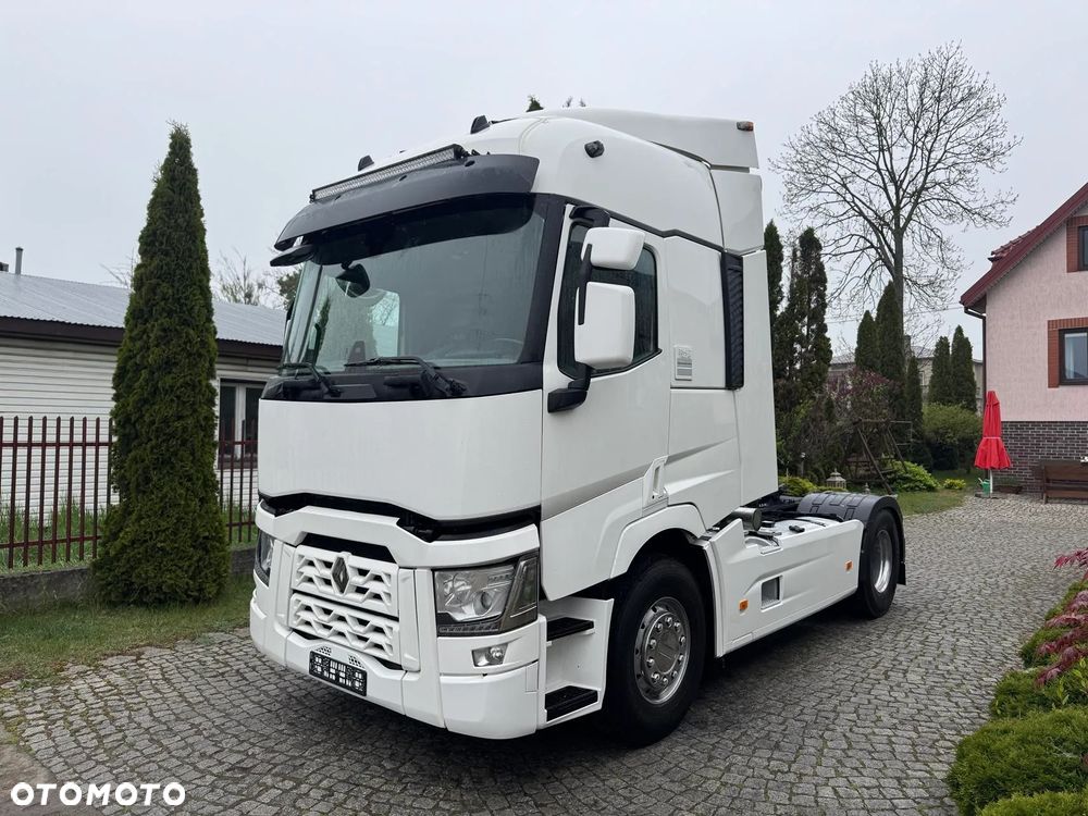 Renault T480 - 1