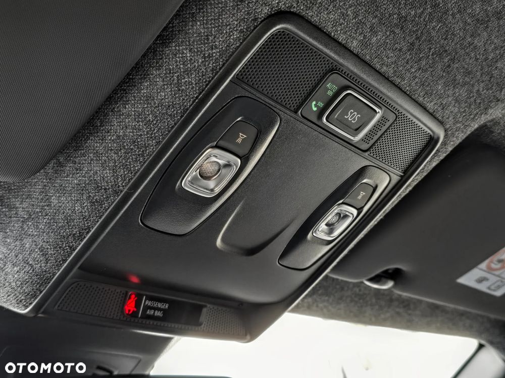 Renault Captur - 31