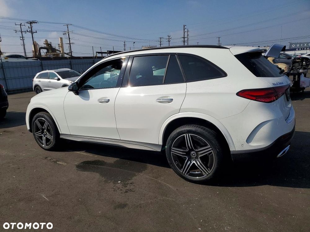 Mercedes-Benz GLC 300 mHEV 4-Matic AMG Line - 2