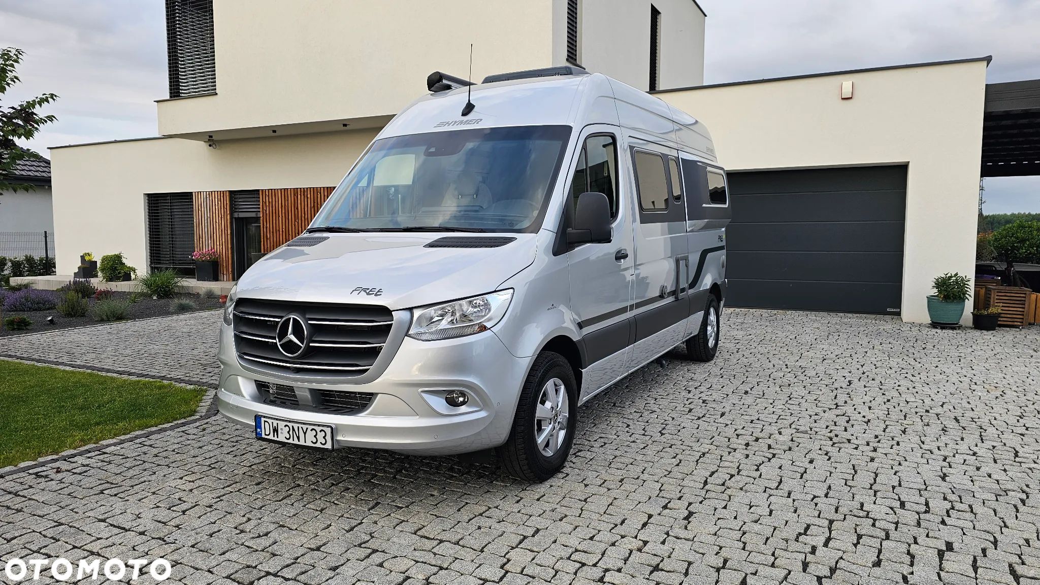 Mercedes-Benz Hymer - 1