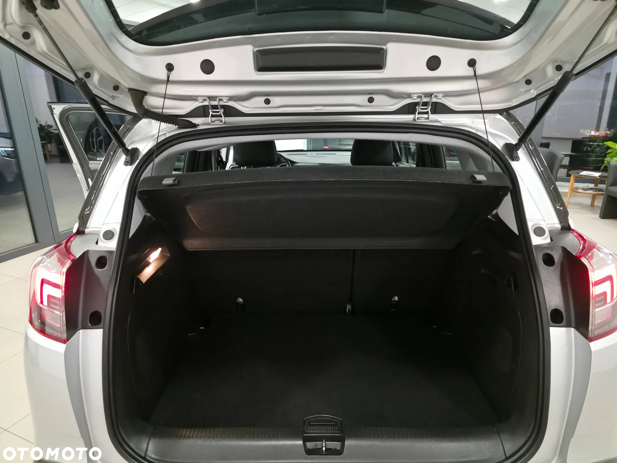 Opel Crossland X 1.2 T Elite S&S - 15
